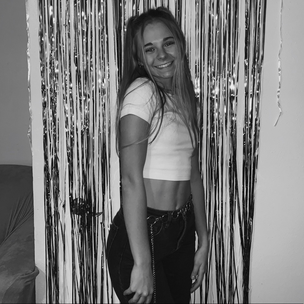 Meet your Posher, Meaghan